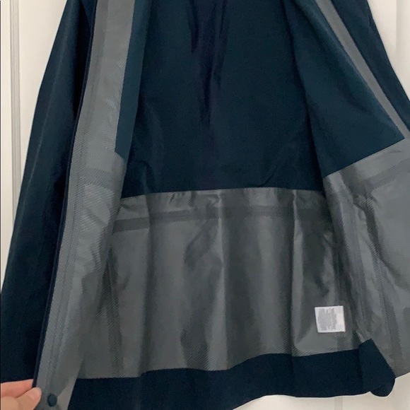 Nike Golf WindBreaker - Picture 3 of 3